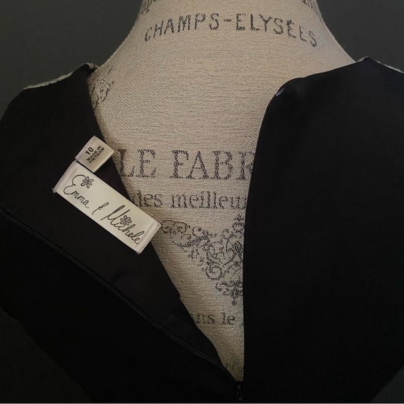 Emma & Michelle sleeveless black sheath dress with lace detail - Picture 7 of 8